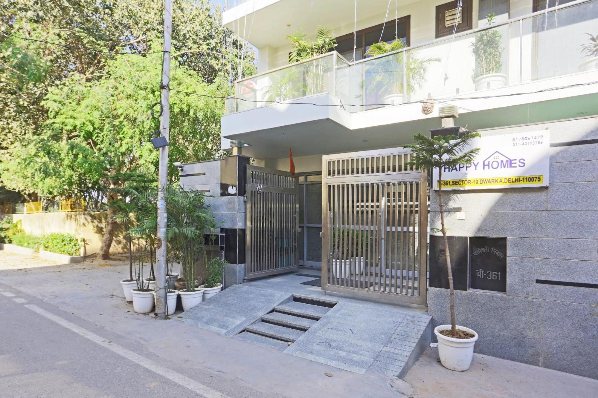 Hotel Aerostar Gold - Opposite Max Healthcare Delhi  Exteriör bild